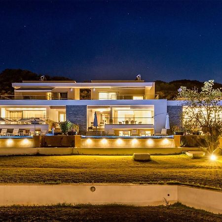 Afisia Villas サルティ エクステリア 写真