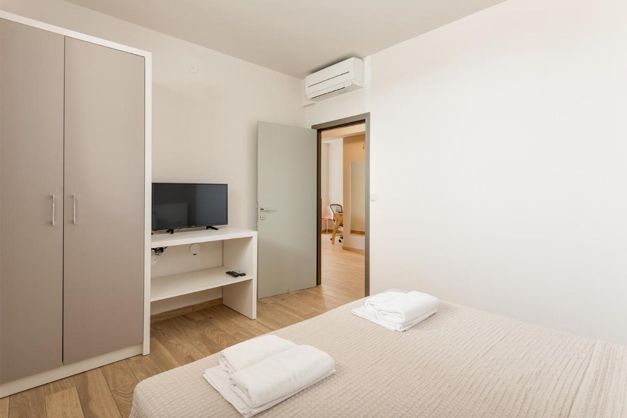 Afisia Villas サルティ エクステリア 写真