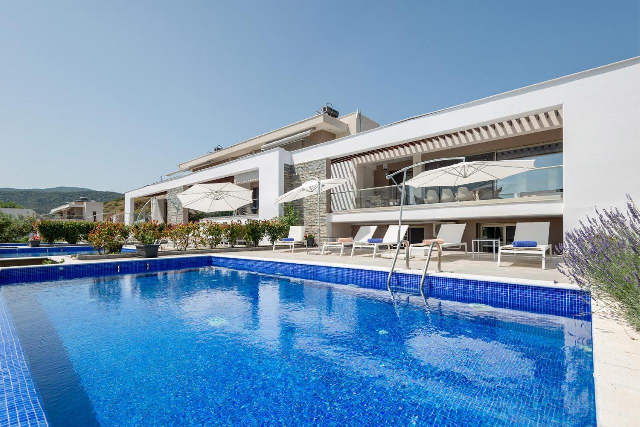 Afisia Villas サルティ エクステリア 写真