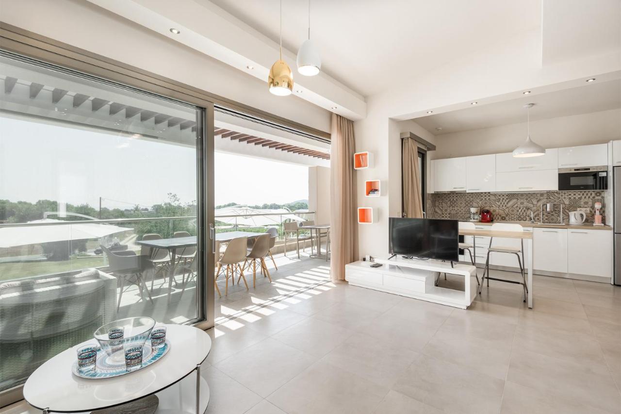 Afisia Villas サルティ エクステリア 写真