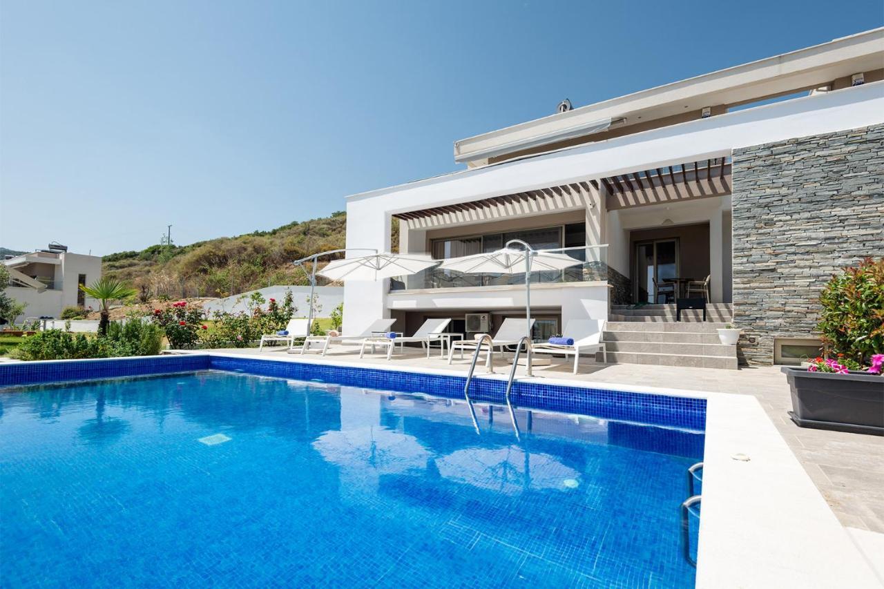 Afisia Villas サルティ エクステリア 写真
