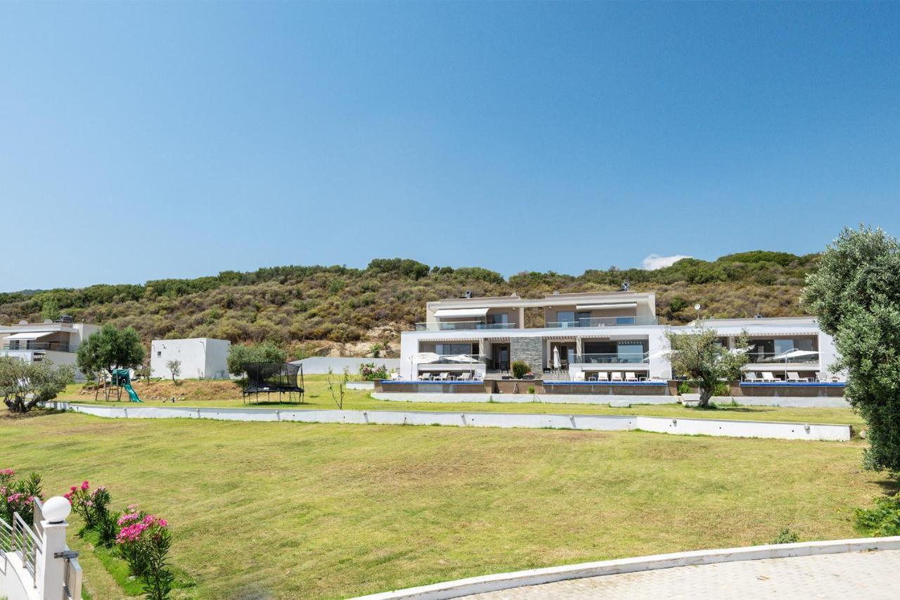 Afisia Villas サルティ エクステリア 写真